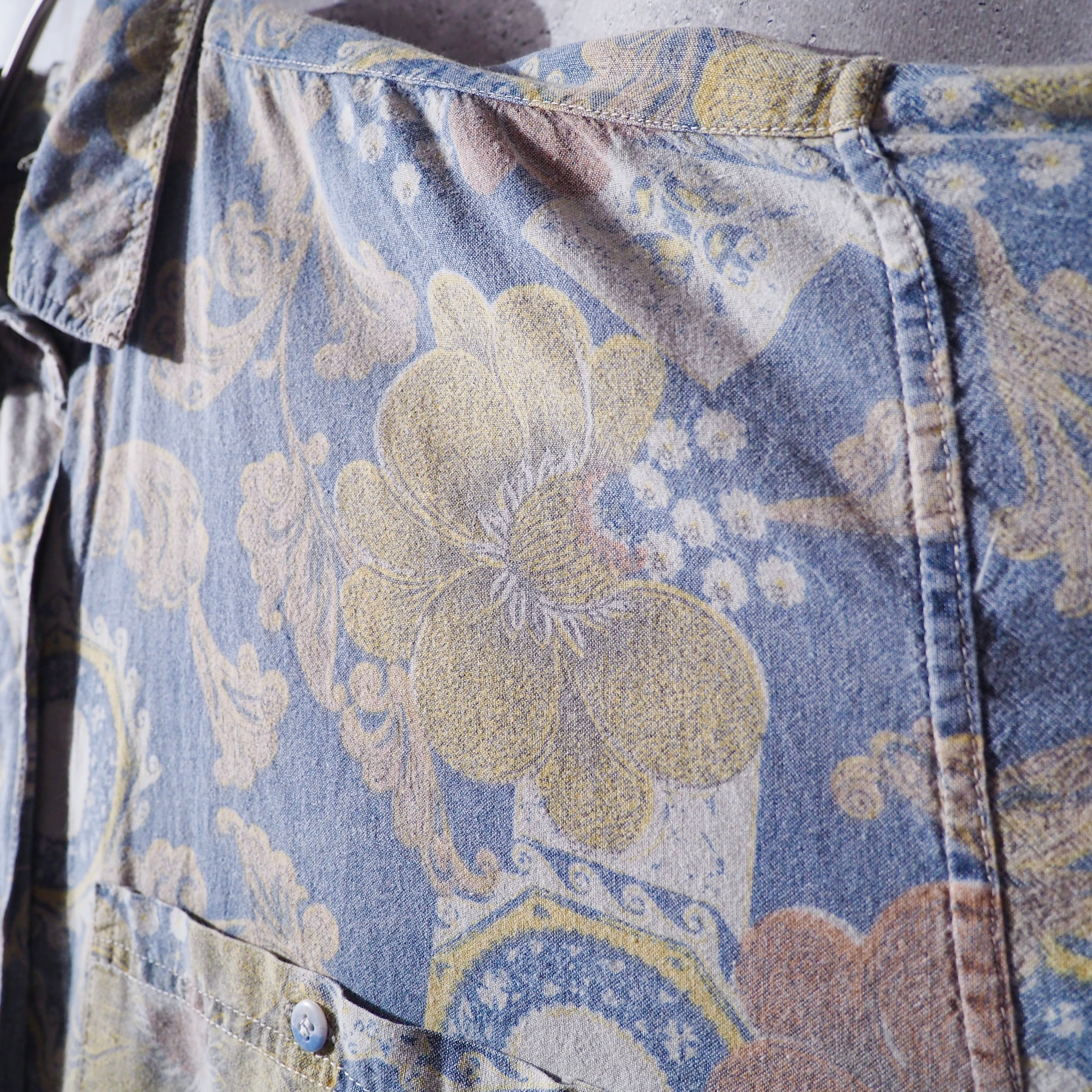 1980s ” 蜃気楼 - Mirage ” Beautiful luxury pattern vintage loose shirt