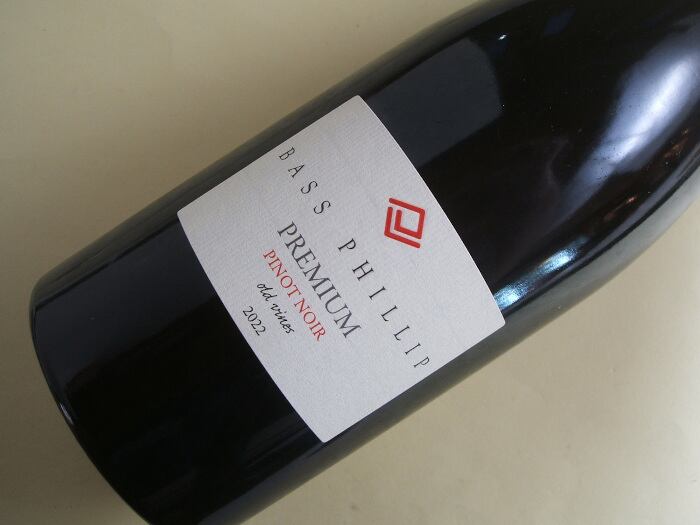 バス・フィリップ プレミアム ピノ・ノワール 2022年