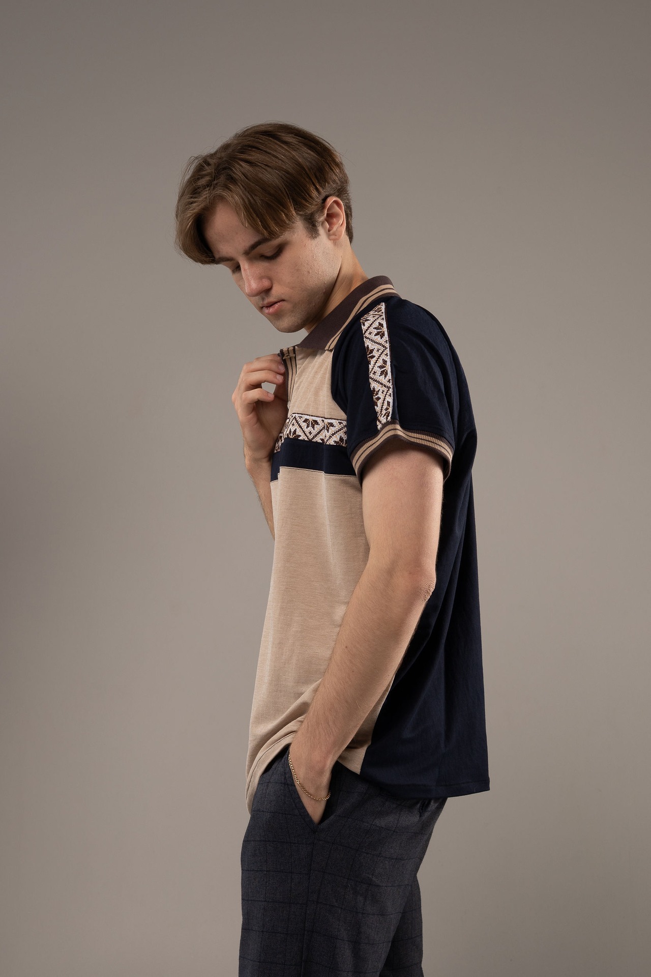 【男女兼用モデル】ウクライナ手刺繍ポロシャツ　Lサイズ - 6