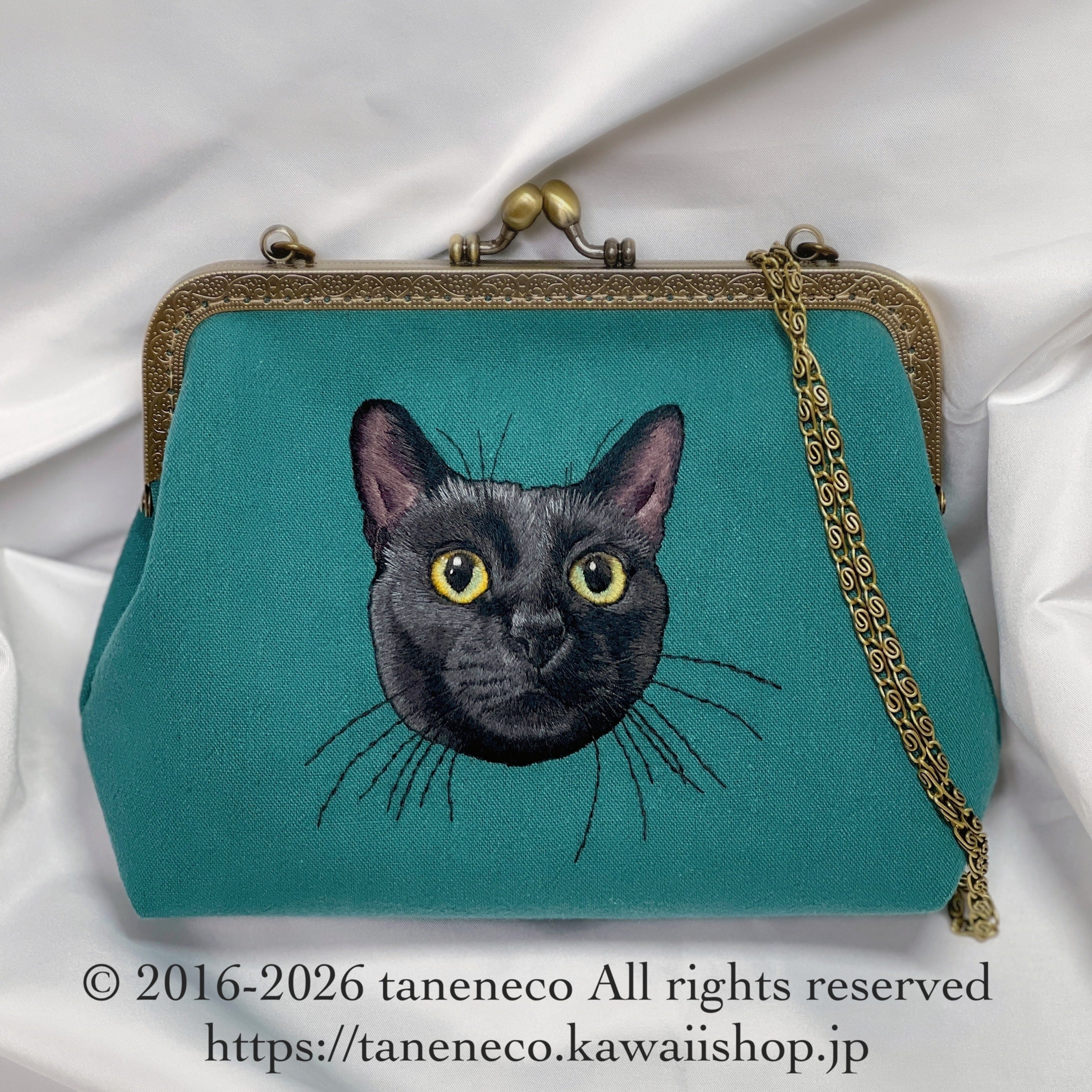 taneneco手刺繍『Gatto Nero ‐黒猫‐』がま口ポシェット | Taneneco Shop