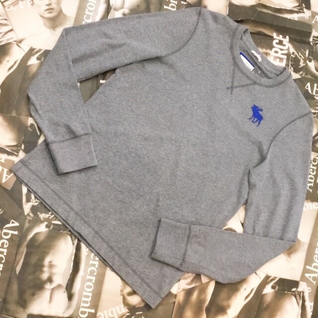 Abercrombie＆Fitch　MENS　ロンＴ　Ｌサイズ