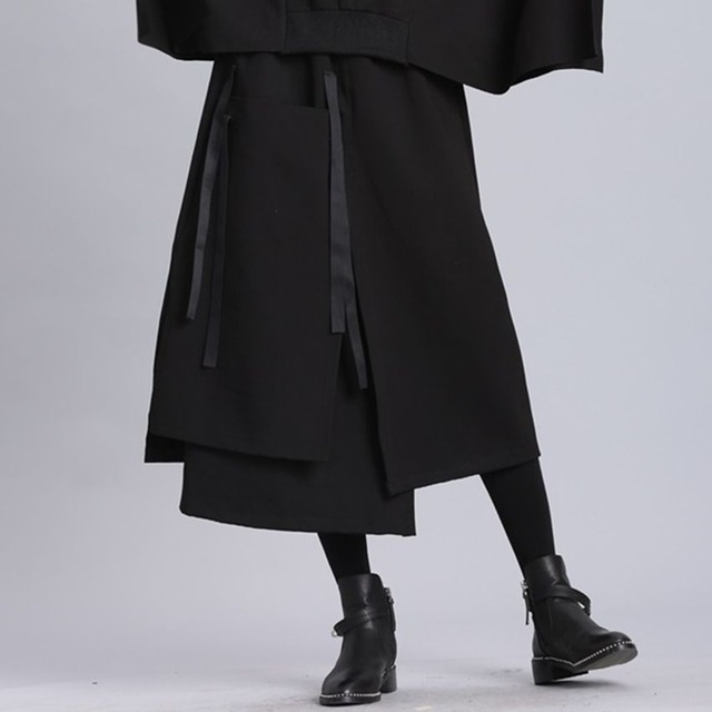 ASYMMETRIC DOUBLE LAYER SIDE STRAP MIDI SKIRT M-18187