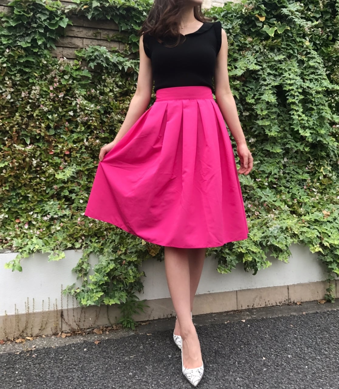 ショッキングピンクフレアスカート Bellaria
