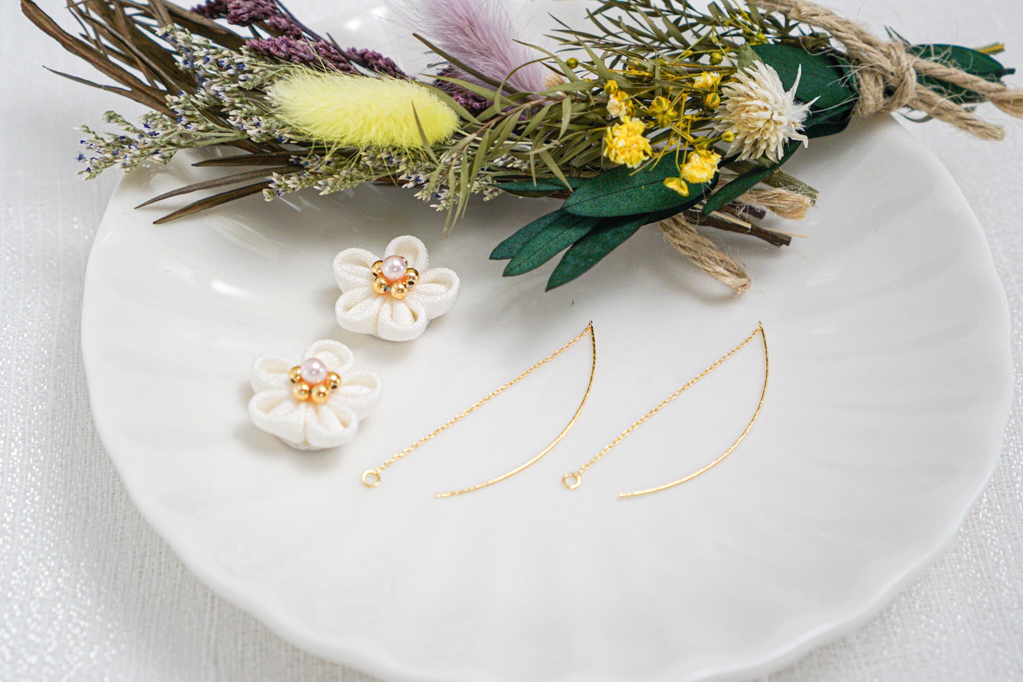 つまみ細工ピアスNO.15 | 金澤こまち -accessories-