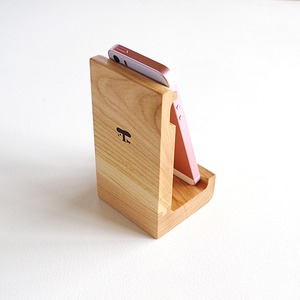 角度を選べるスマートフォンスタンド/Smartphone stand with two angle options