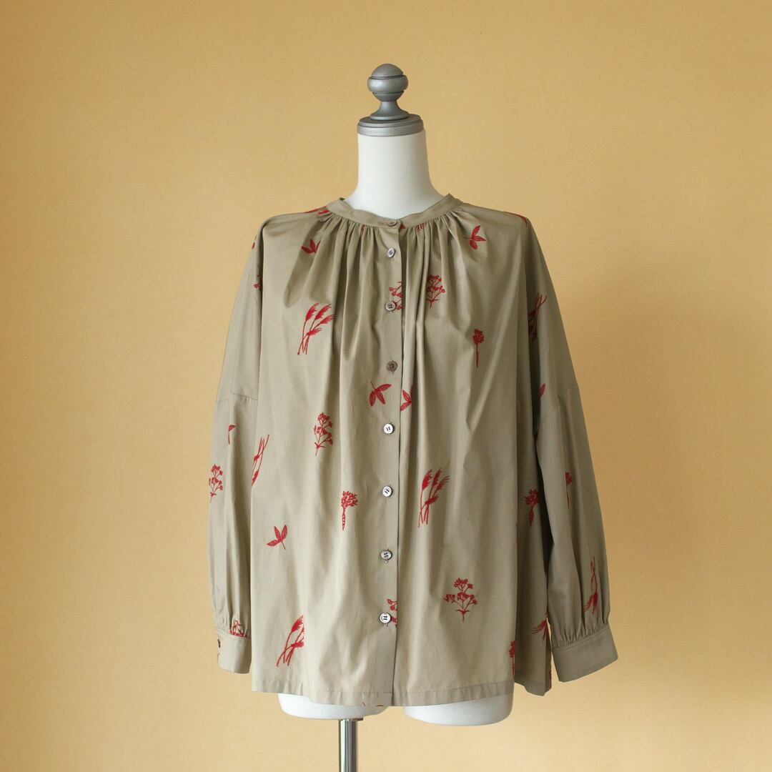 atelier naruse アトリエナルセ コットン winter plants ブラウス・ベージュ