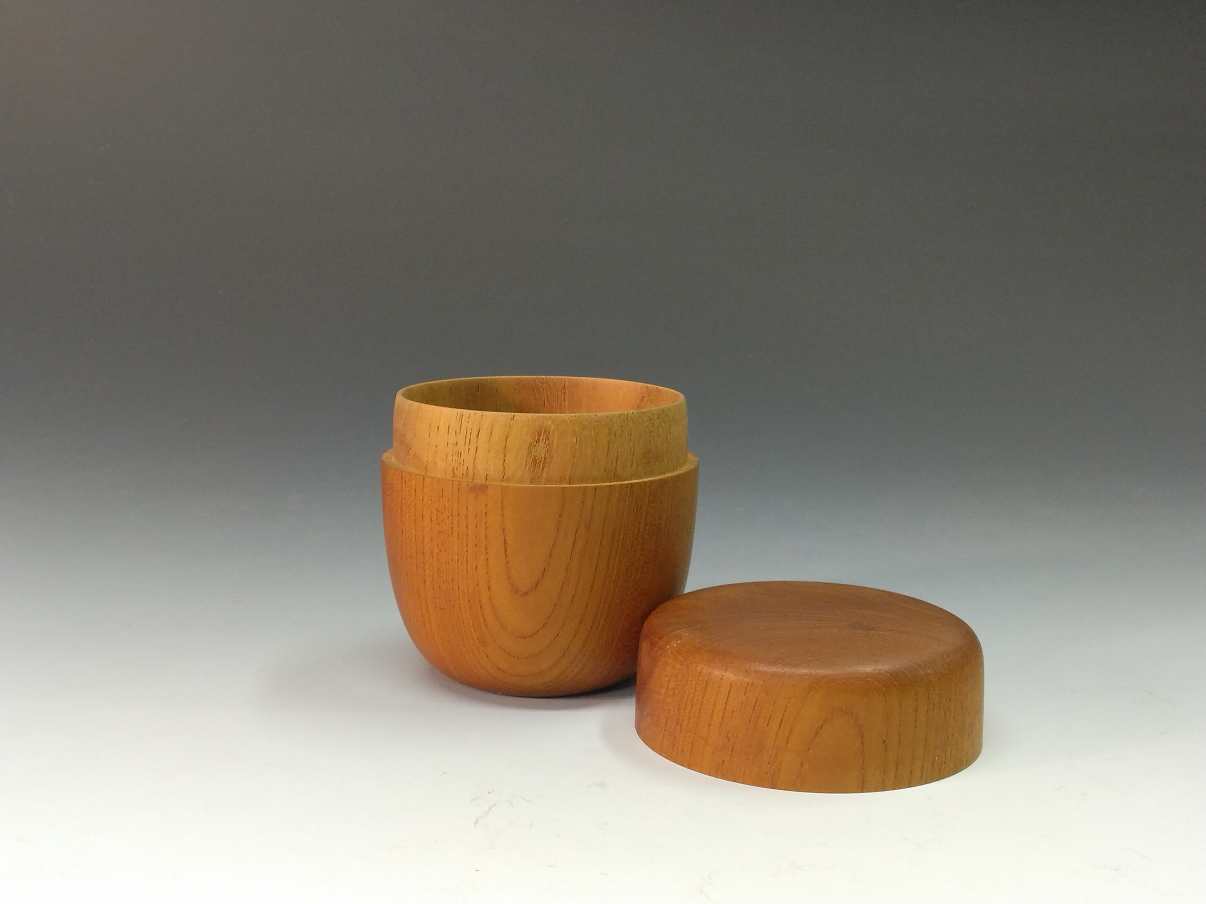 現代工芸作家 大樋楽太郎｜Ohi Rakutaro ( 石川, 昭和期) 黒楽 茶碗 欅