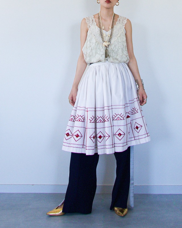 60s-70s hand embroidery skirt