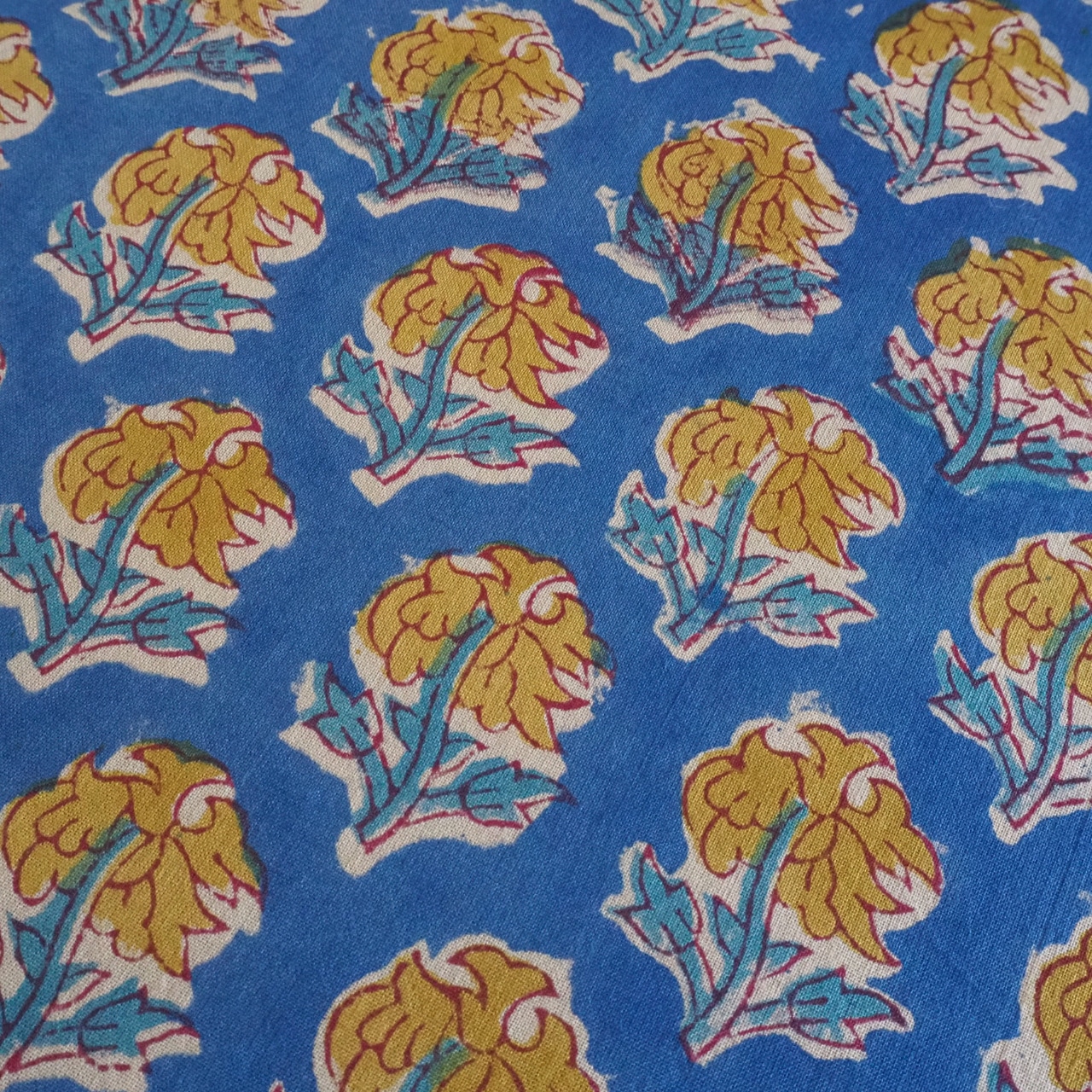 ブロックプリント生地【50cm単位】インド綿 小花柄 ブルー×黄色 #52616-BL2