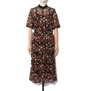 FLOWER EMBROIDRED H/S DRESS