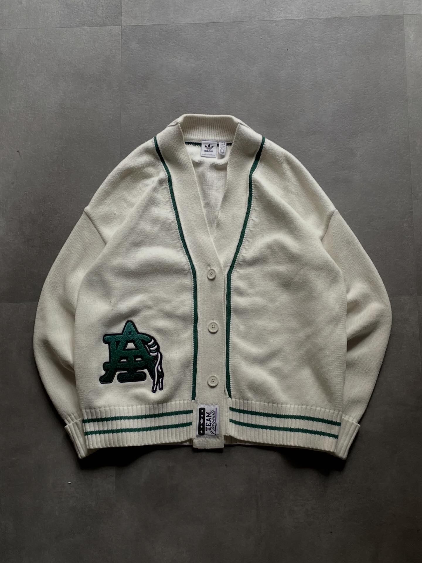 レトロ adidas アディダス トラックジャケット ジャージ トレフォイル