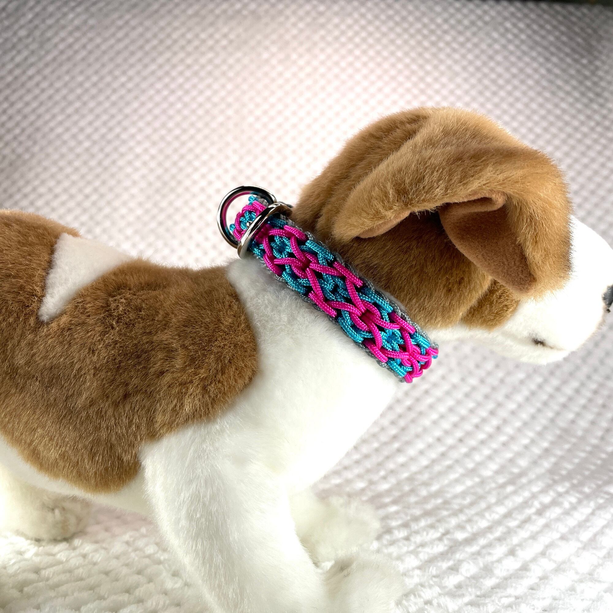 パラコード編み犬首輪]#296 3色使いのダイヤ柄小型犬用首輪 | 犬猫の
