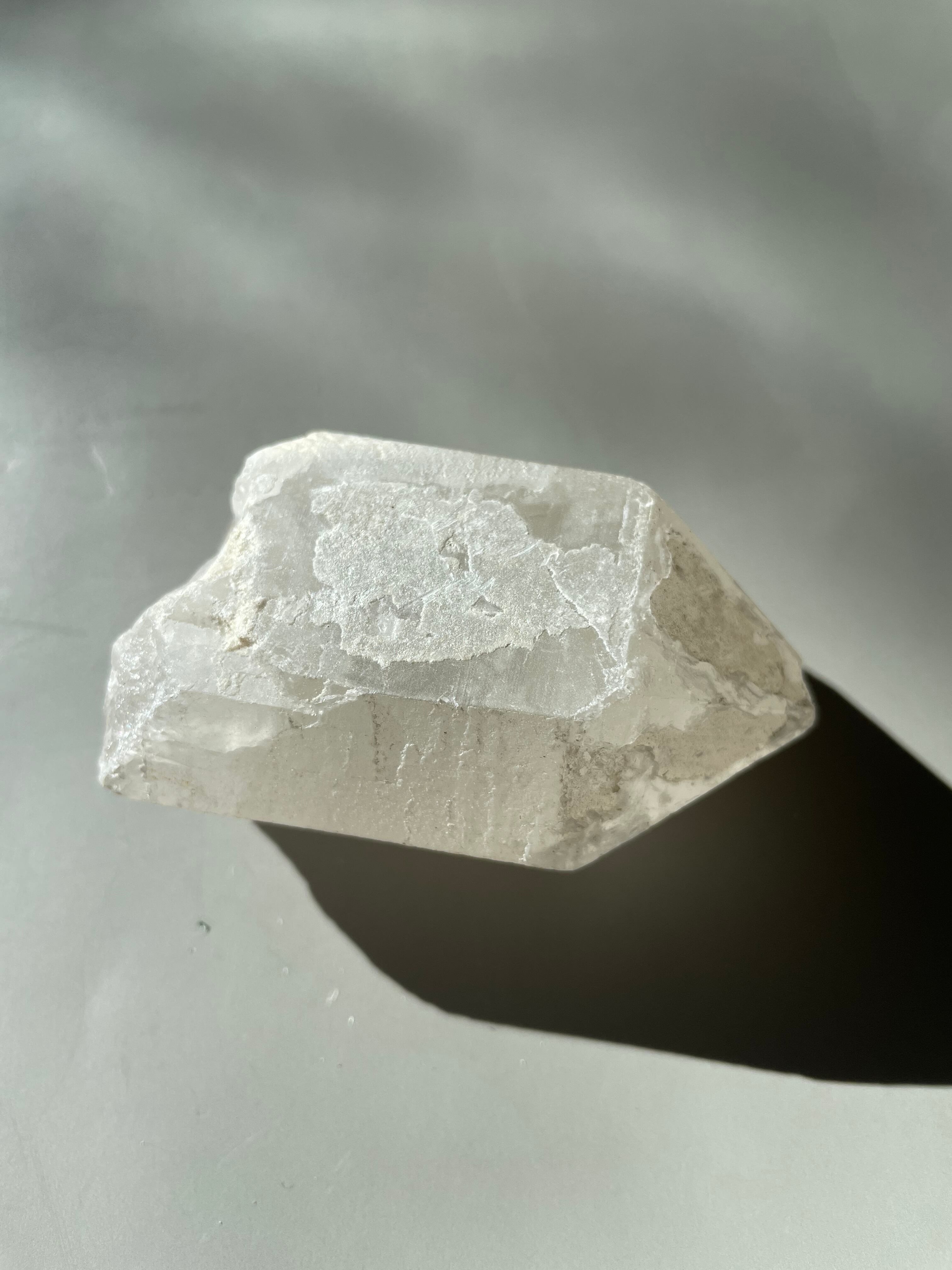 パキスタン　ギルギット　スカルドゥ産　ヒマラヤ水晶　長石