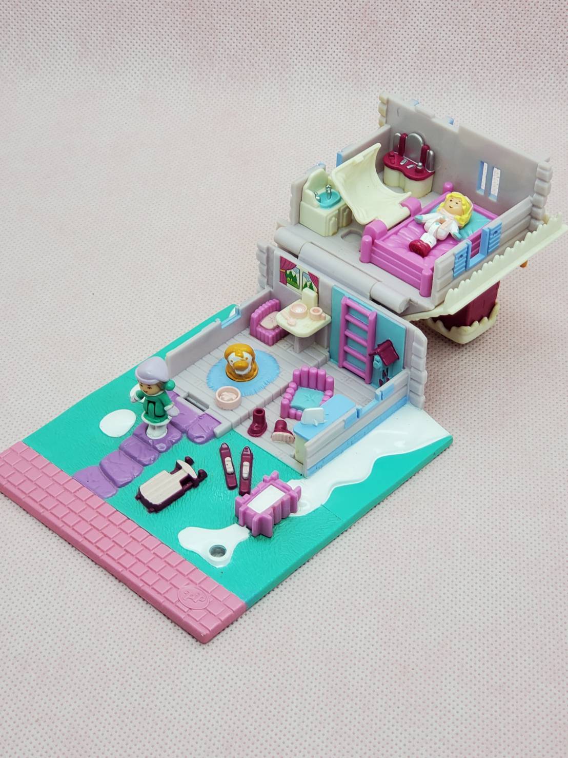 スキーロッジ ほぼ完品 1993年 ポーリータウンシリーズ | ポーリー