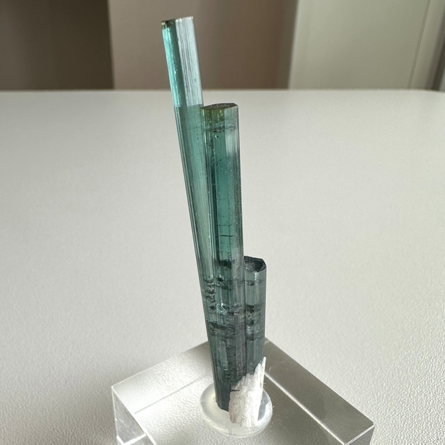 クメンジャイト【Cumengeite】メキシコ産