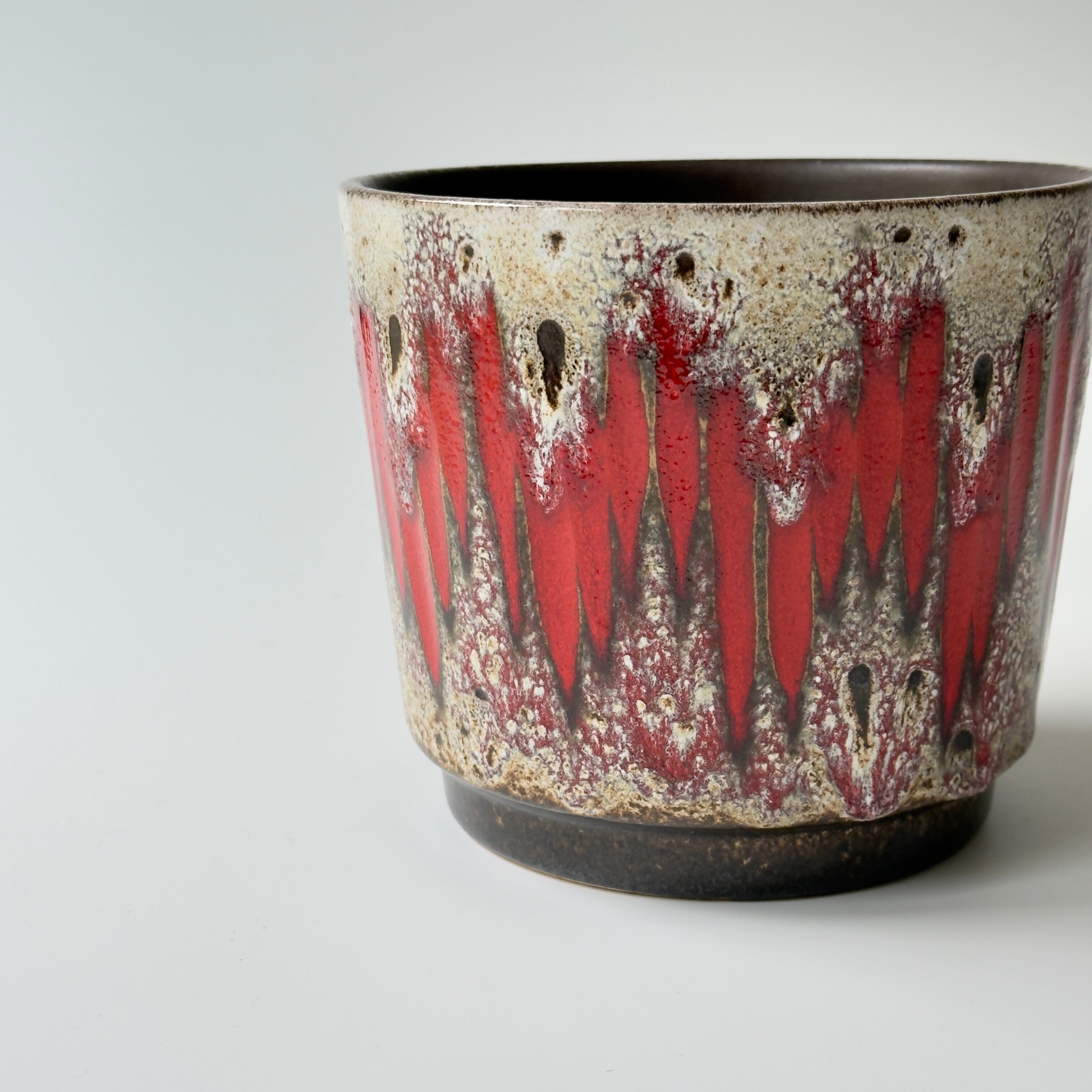 Fat Lava 鉢カバー | Scheurich ”Loraシリーズ” 806 17