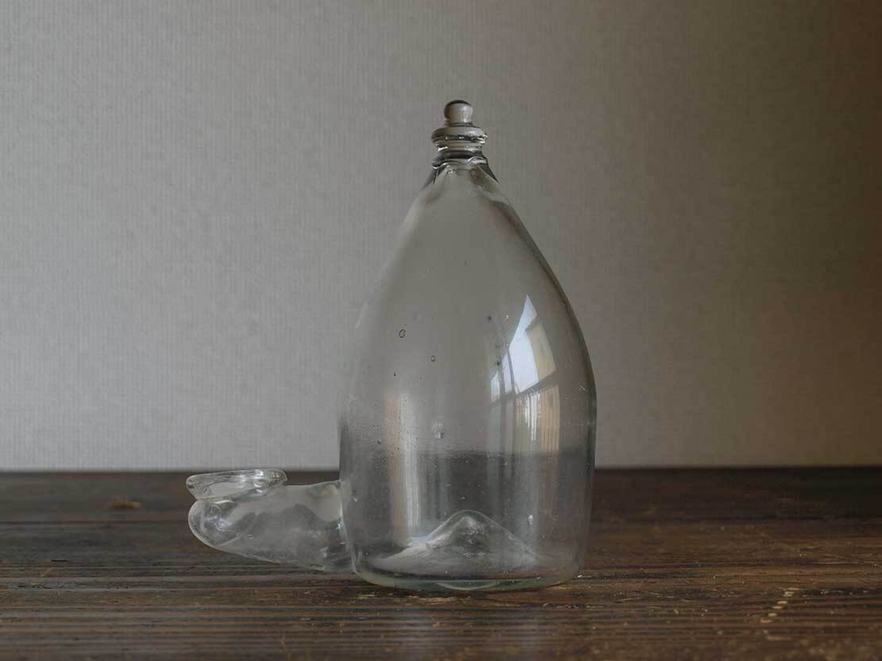 吹きガラスの小鳥の水入れ ゆらゆらガラス ガラスボトル 古道具 硝子 