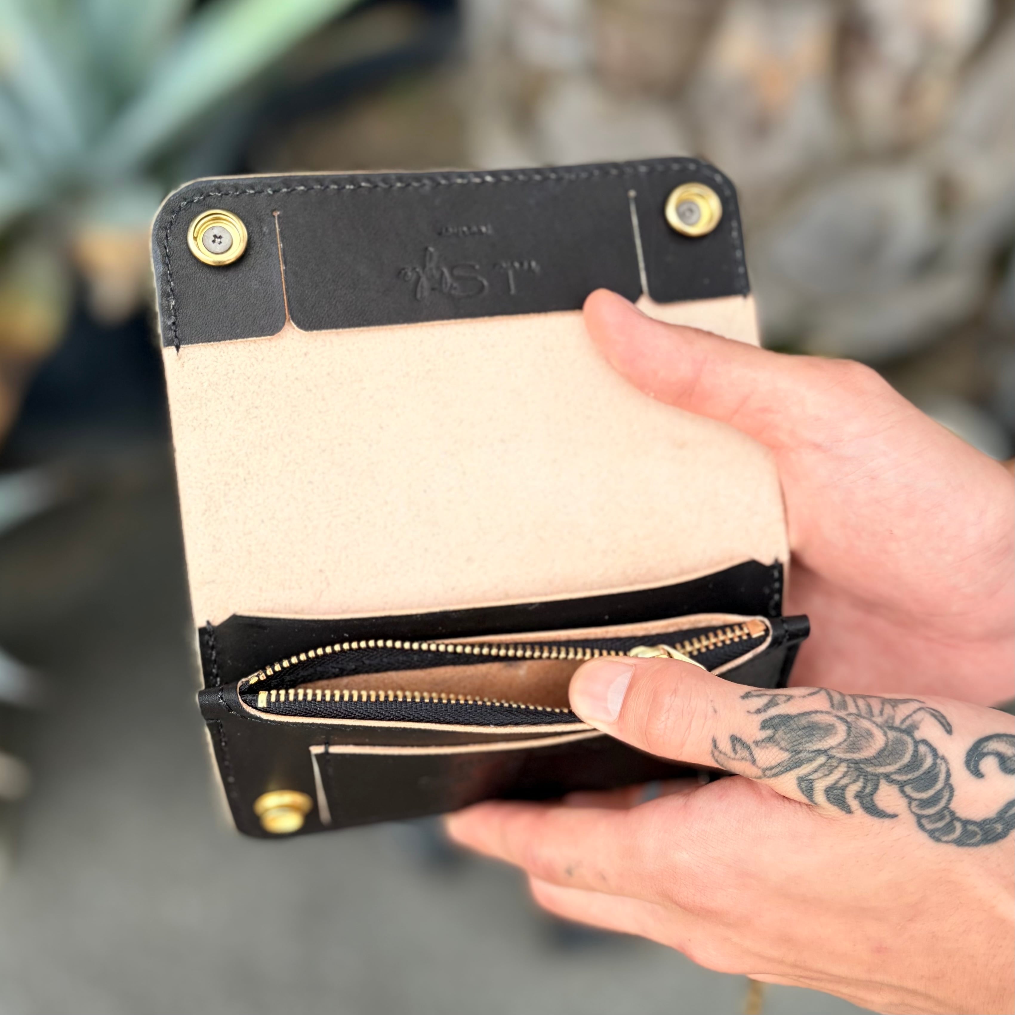Vin＆Age ヴィンアンドエイジ MIDDLE TRACKER WALLET ミドルトラッカー