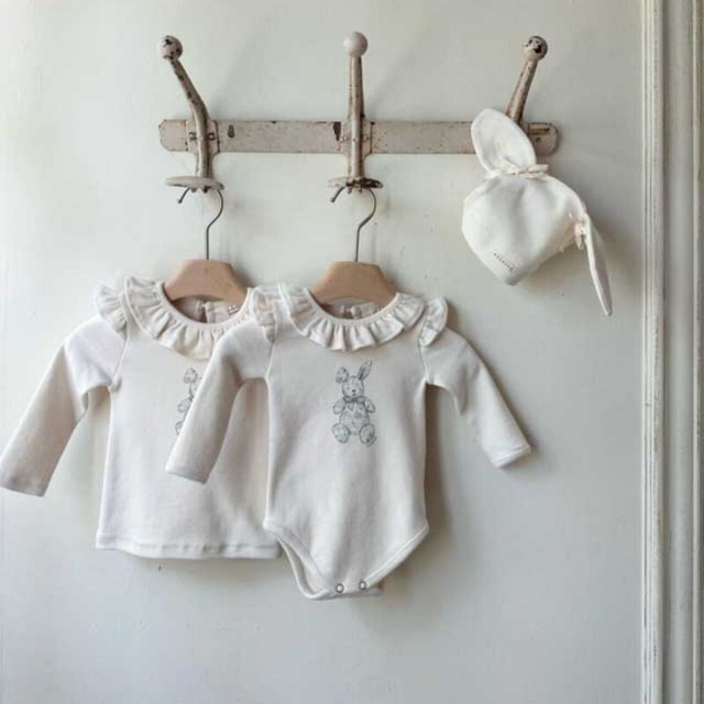 ベビー　秋新作　フレア襟　ロンパース　OR　Ｔシャツ