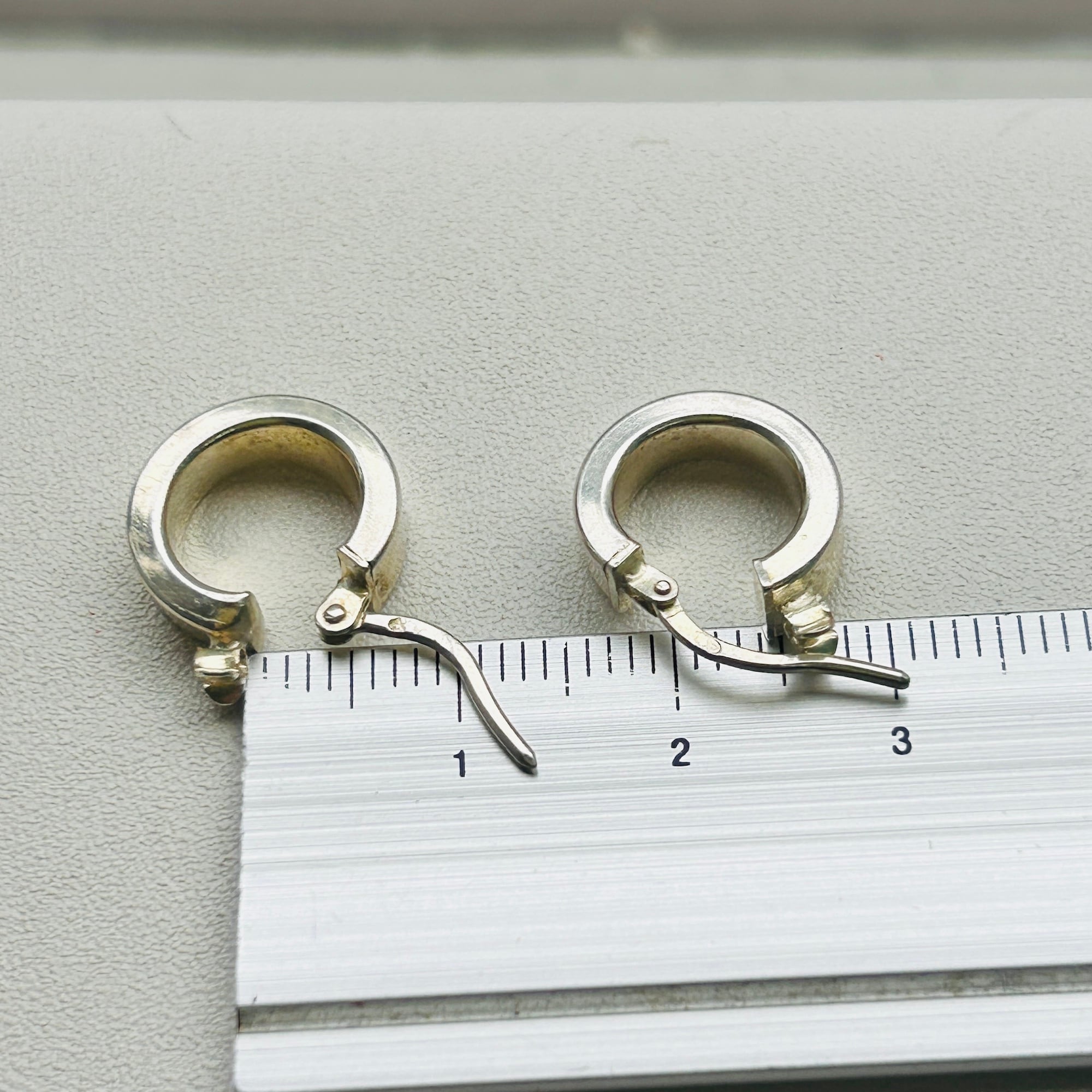 シルバー925 ミニフープピアス | Milo Antiques & Vintage