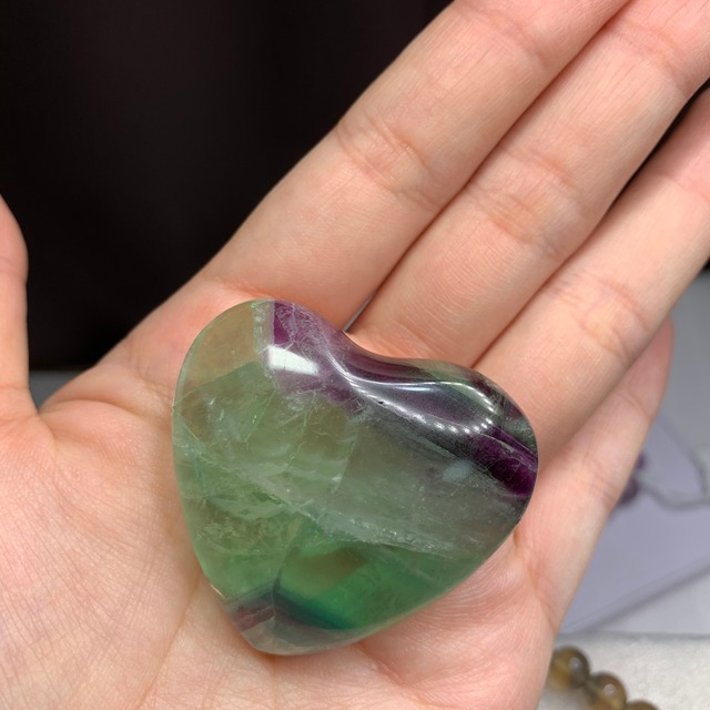 62 ハートグリーンフローライト