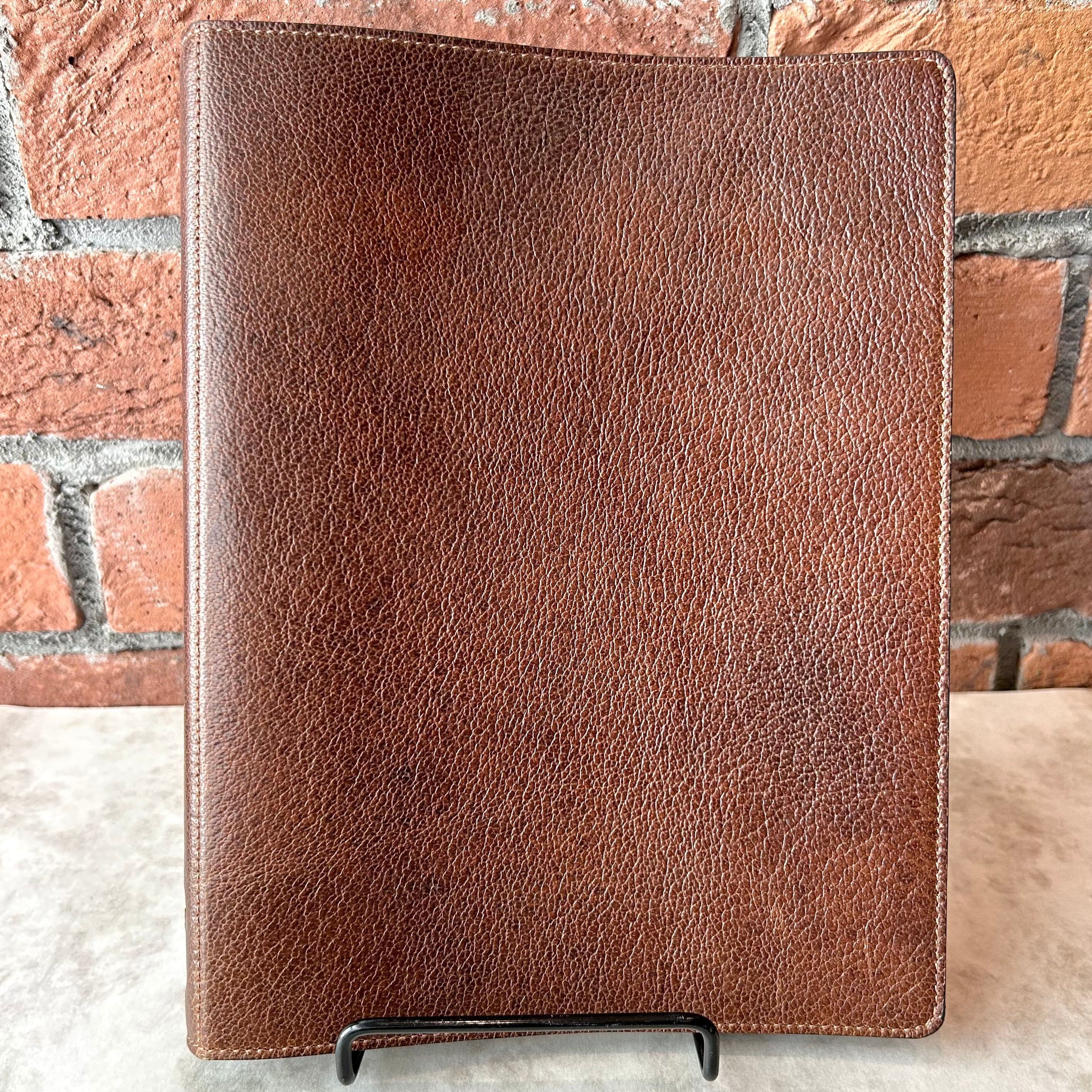 バハギア & クラフト ラウンドジップペンケース (シュリンク革