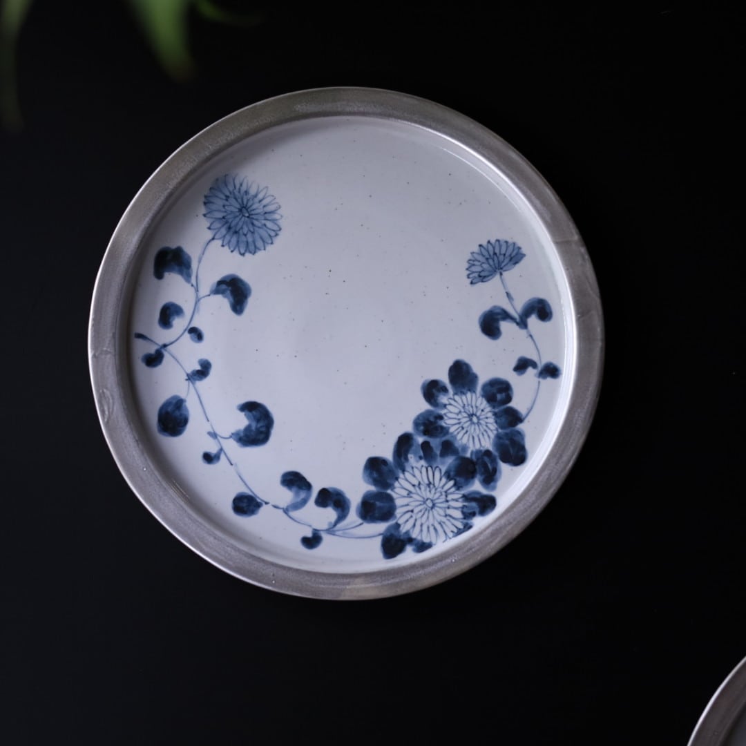 伊万里焼　染付け皿 伊万里焼 リム付き染付プレート皿 | 芦屋貴兆陶家 online shop