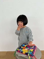 【取寄】EGG TOAST |エッグスウェットMTM(ワッフルフラワー)|秋服|韓国子供服|26/AT