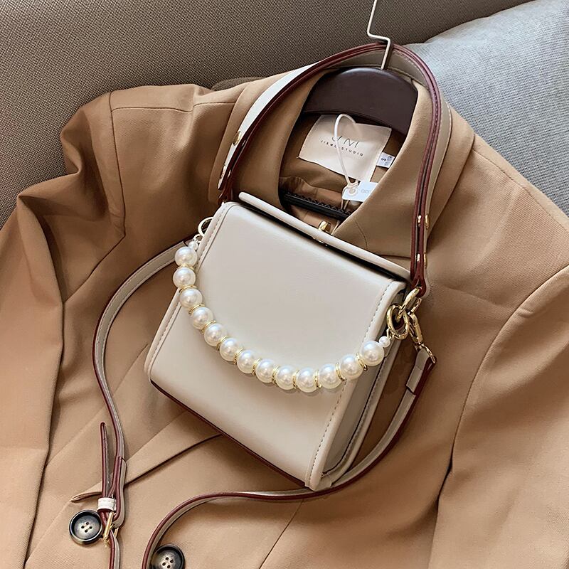 ネットレッドスモールバッグメスバッグ2020人気の新しいトレンディなファッションオールマッチワンショルダーメッセンジャーバッグテクスチャーポータブルスモールスクエアバッグ 手作りハンドバック92607888272