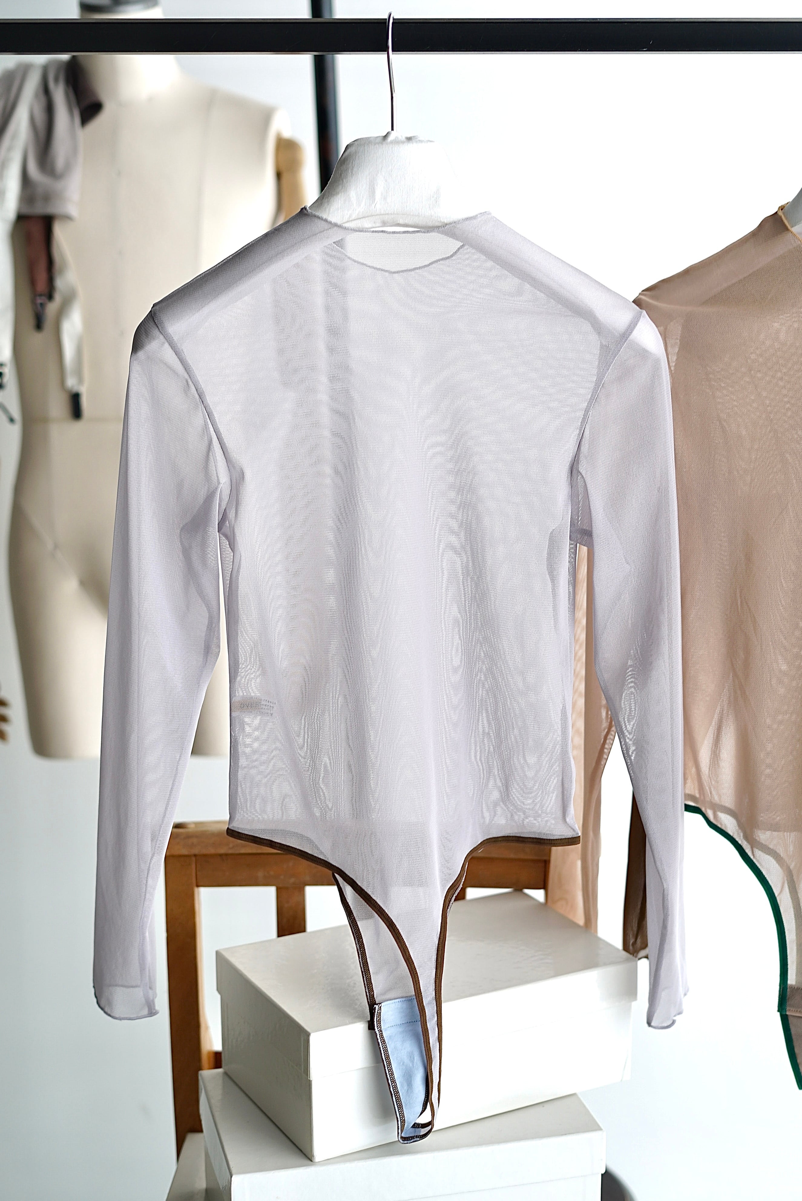 OVERNEATH / Longsleeves Tull Net (Bodysuit 088) (Grey , Beige