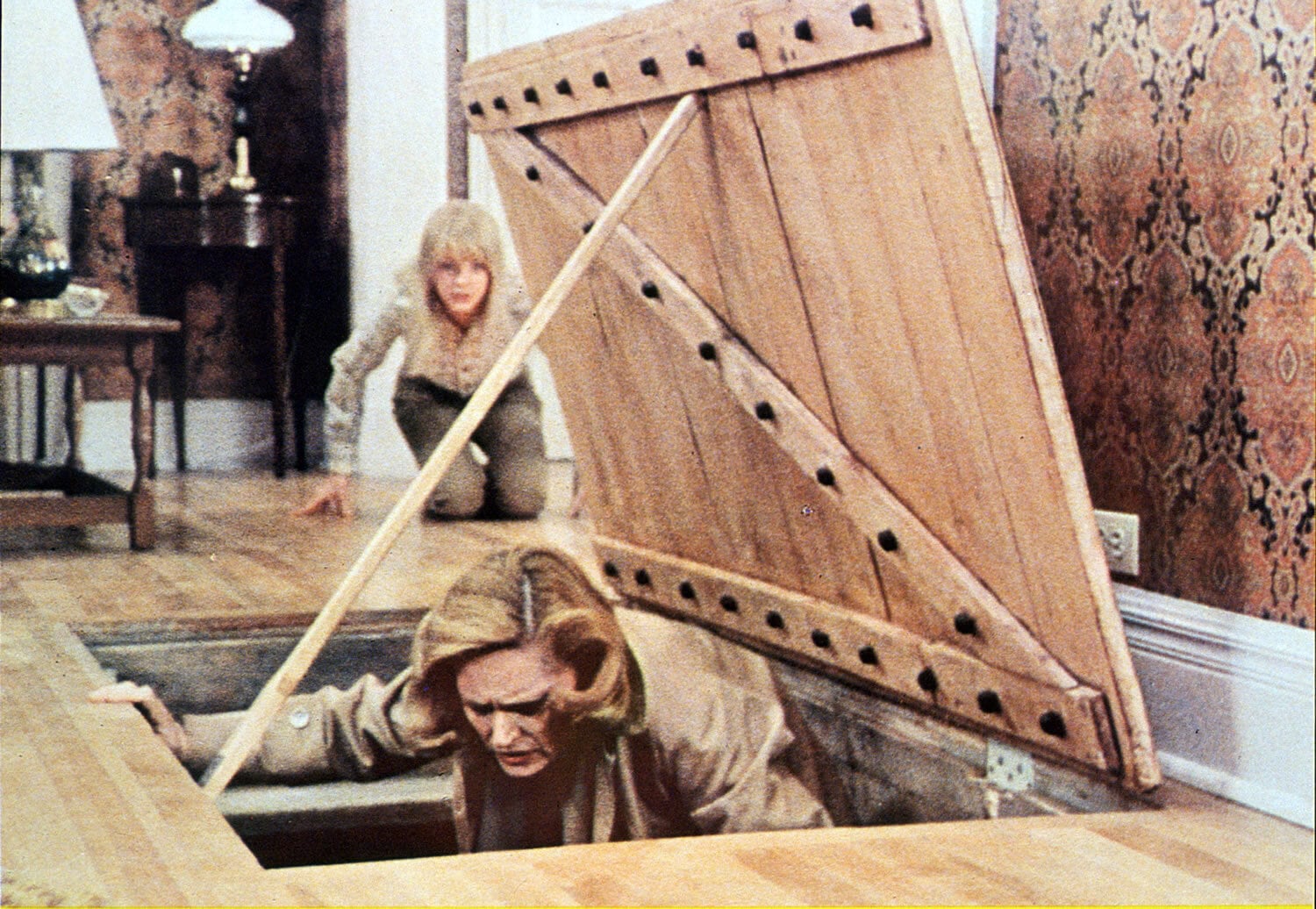 800円OFF！「白い家割」】白い家の少女 HDリマスター版 | ナイル大商店