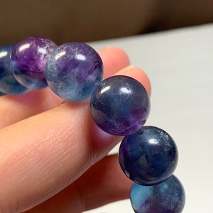 3.グラデーション☆ブルーフローライト ブレスレット