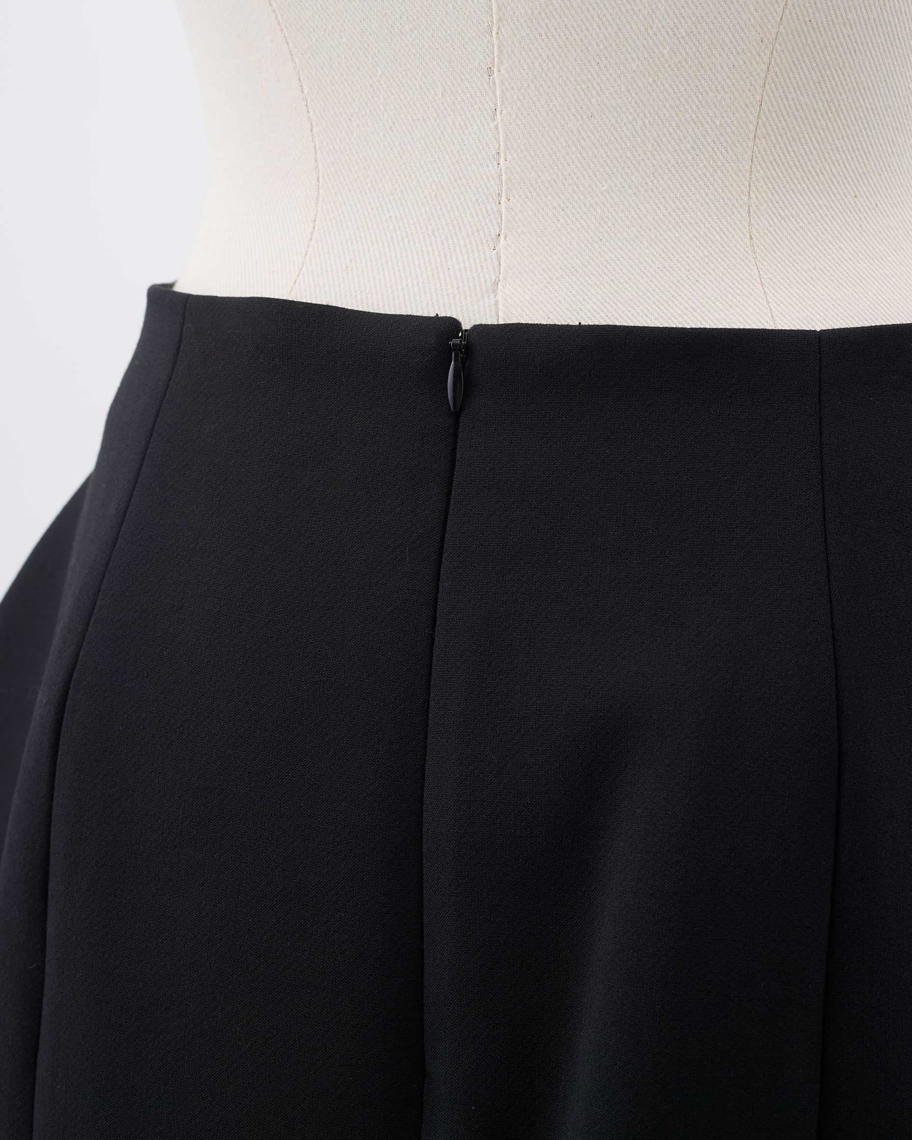 ミニスカート Katy ブラック | Cygne