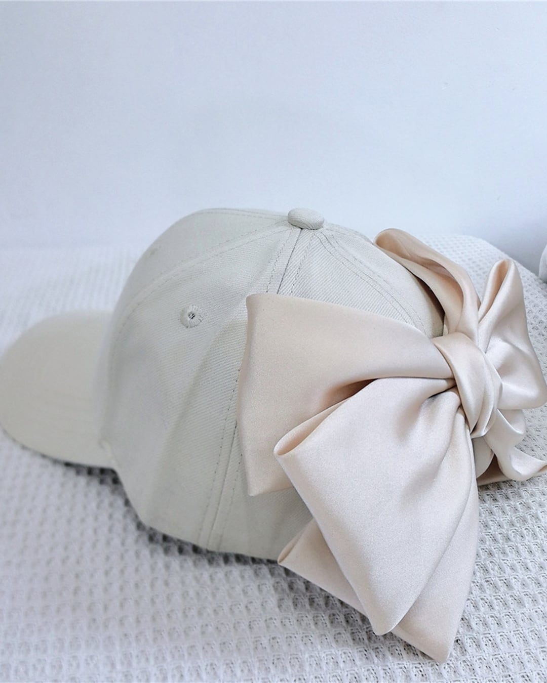 ビッグサテンリボンキャップ（5 colors） 25WP02055 | Deelia