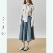 白光に踊る大きな結び：ボウタイシャツ《XU0277》