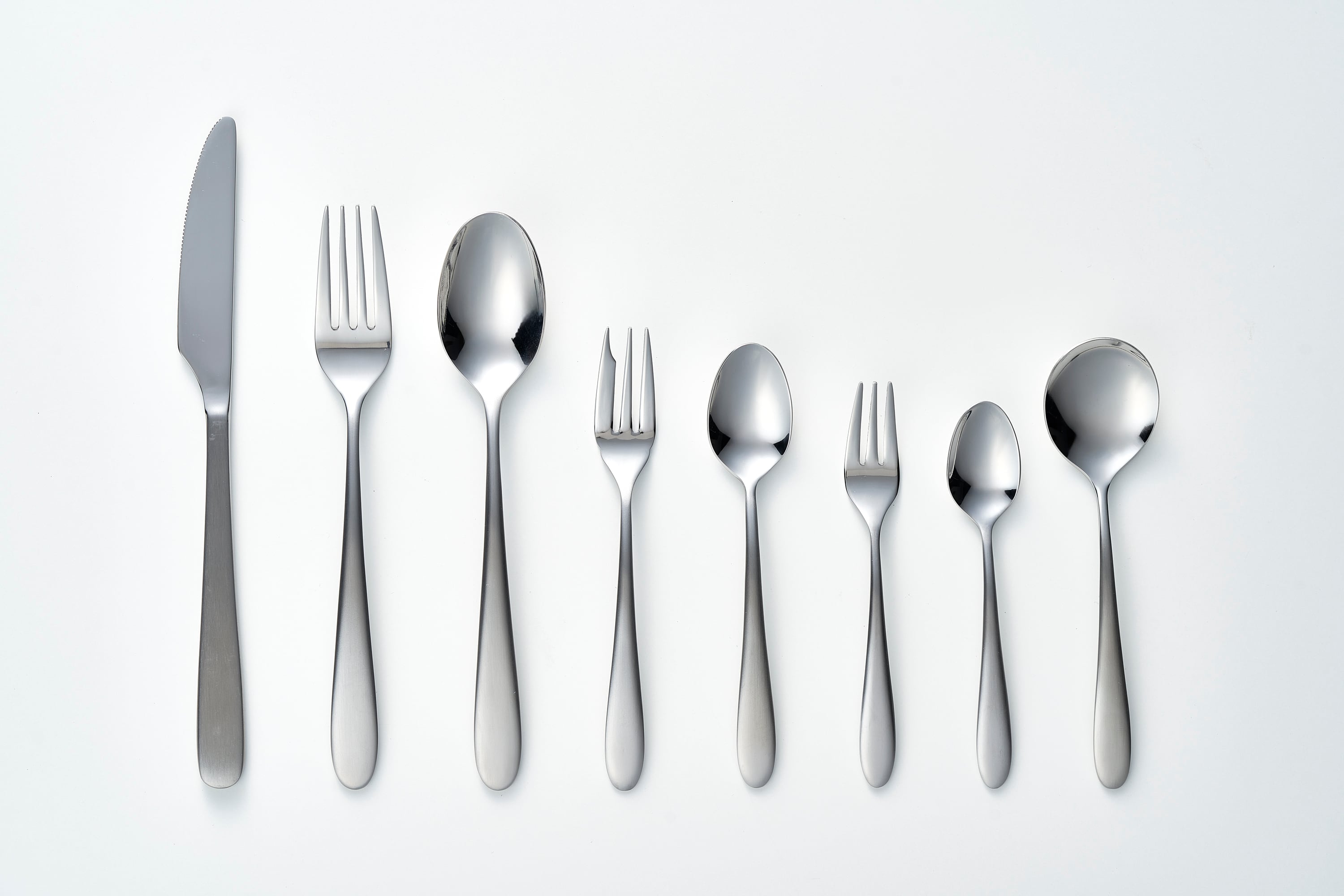 Stilla（ステラ）デザートスプーン｜2025年度グッドデザイン賞受賞（燕