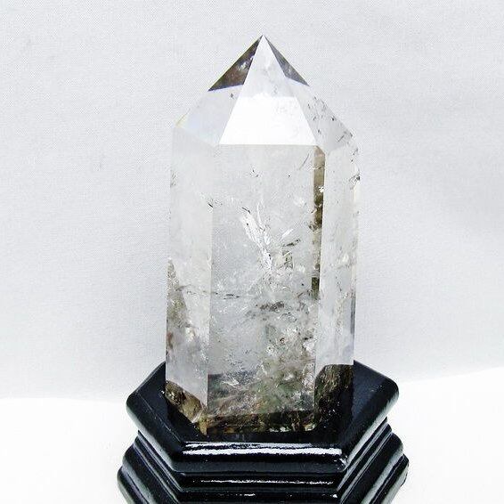 ガーデンクォーツ 六角柱 台座付属 一点物 152-3928