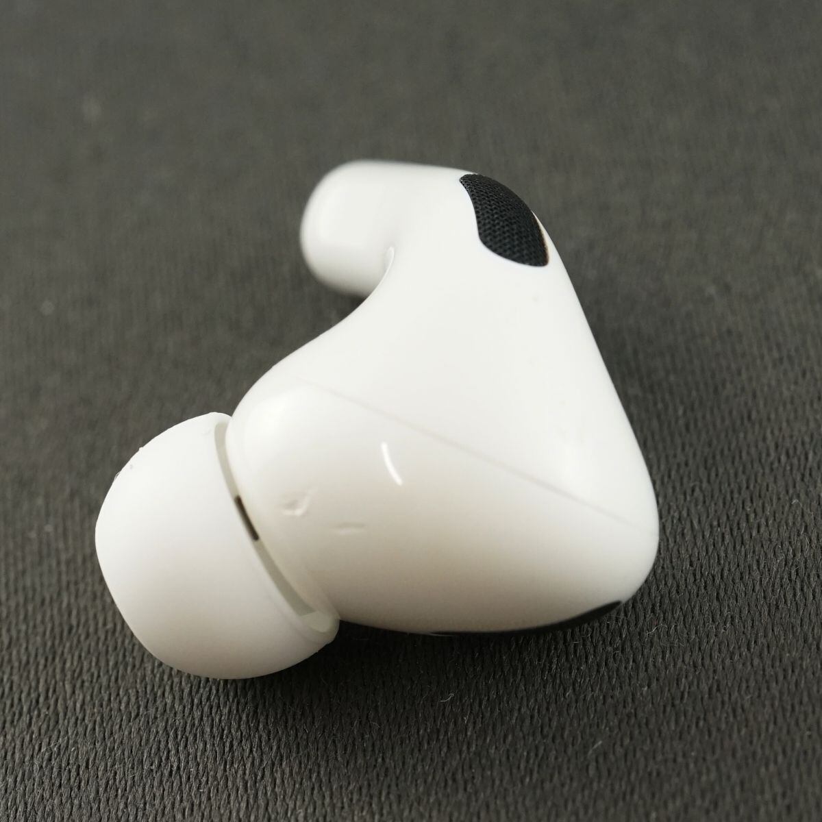 Apple AirPods Pro エアーポッズ プロ 右イヤホンのみ USED美品 第一