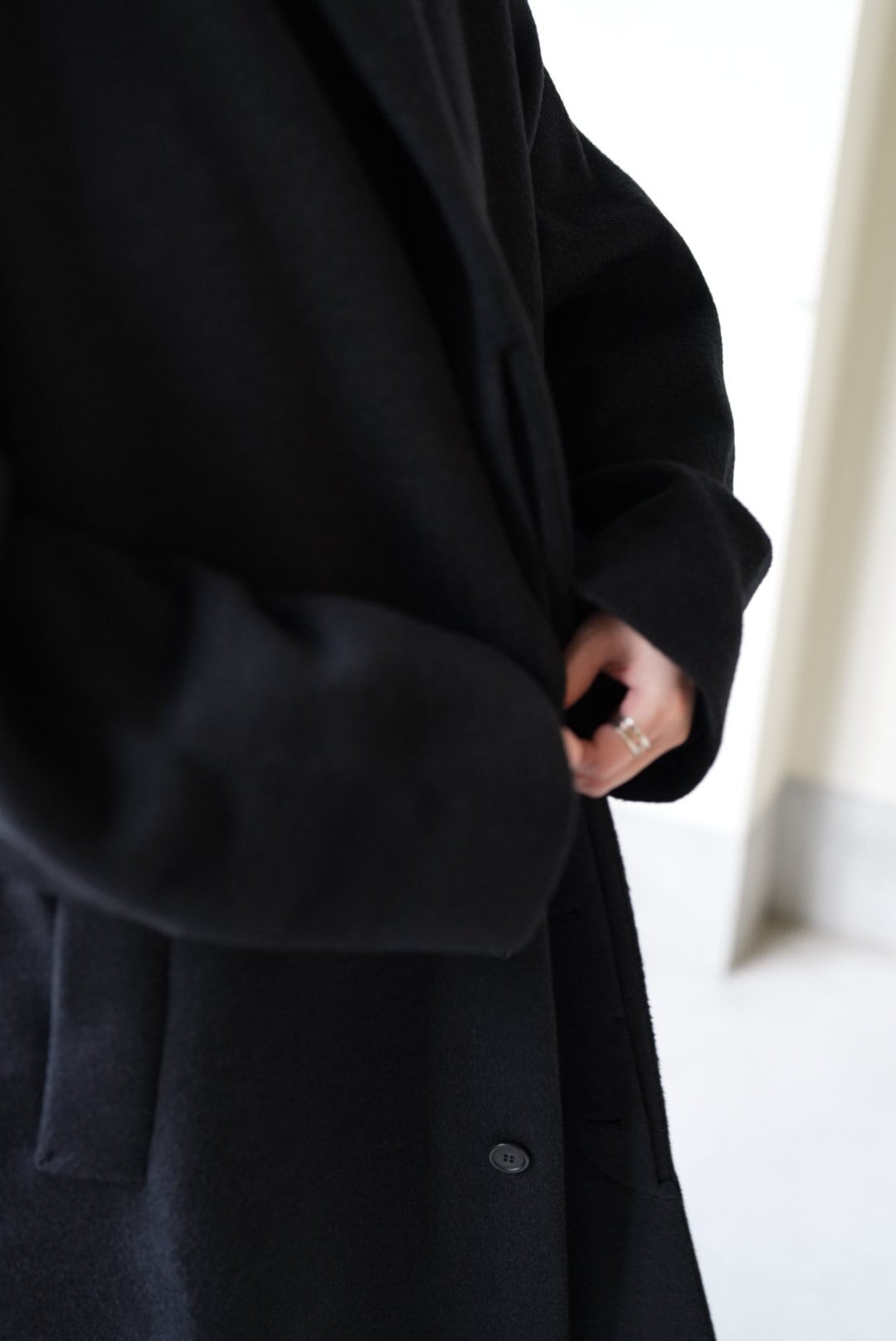 Cristaseya OVERSIZED COAT WITH LEATHER PATCH | TOMMY'S KURAMAE