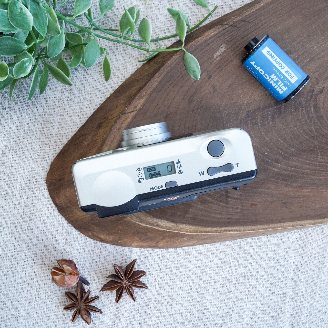 【Konica】fantasio 80z  軽量高性能フィルムカメラ