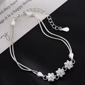 かわいい お花柄 ホワイト ブレスレット