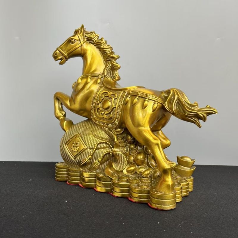 金馬 置物 オブジェ 風水 午年 干支 十二支 銅製 馬の置物 開運 縁起物