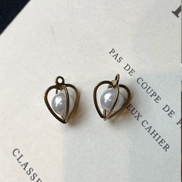 【ヴィンテージ パール チャーム】日本製 パール アクリル ハートケージ  Cherry Brand 1960s アンティーク素材／約1.4cm(フープ込み)　2個