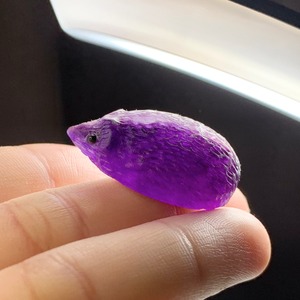 26.可愛い色合い☆フローライト ハリネズミ