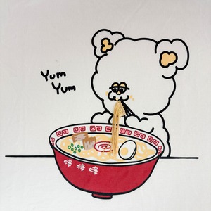 【Yum! Yum! ラーメン大好き！】Hoooさん フリンジ刺繍 ラーメンTシャツ