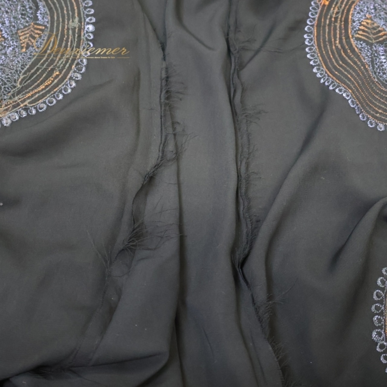 ベリーダンス 衣装 ガラベーヤ ブラック系 カフタン 黒 赤 紫 刺繍 ラインストーン 星 キラキラ ボタン 羽織り ダンス衣装 イベント ステージ 長袖 民族舞踏 レッド系 パープル系