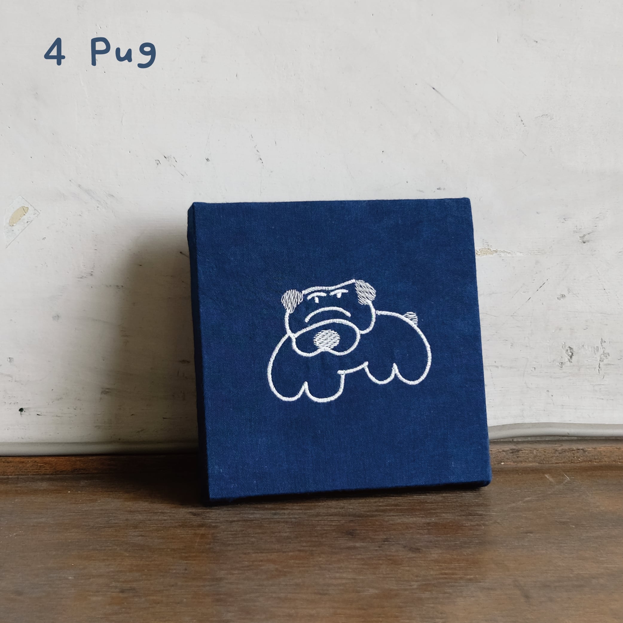 阿波藍染ファブリックパネル【Dogデザイン】 オーダーメイド刺繍