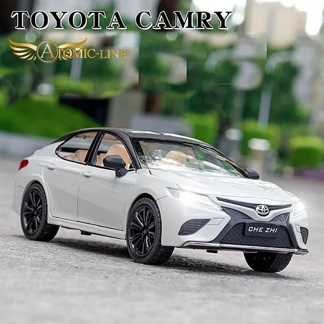 TOYOTA カムリ 1/24 ミニカー 全3色 ライト点灯 エンジンサウンド 合金モデル 模型 ジオラマ