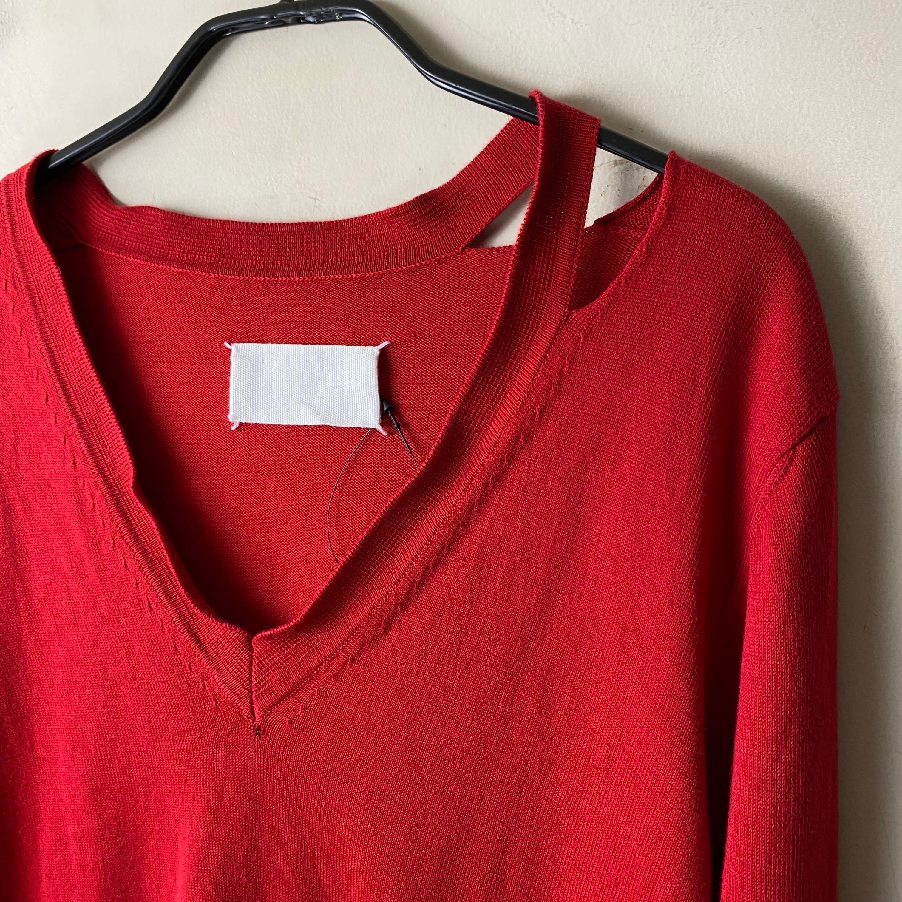 MAISON MARTIN MARGIELA neck cutting design V-neck sweater | NOIR 