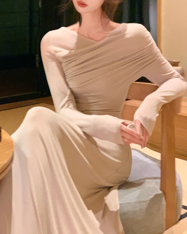 アシメフレンチドレープワンピース　A25367